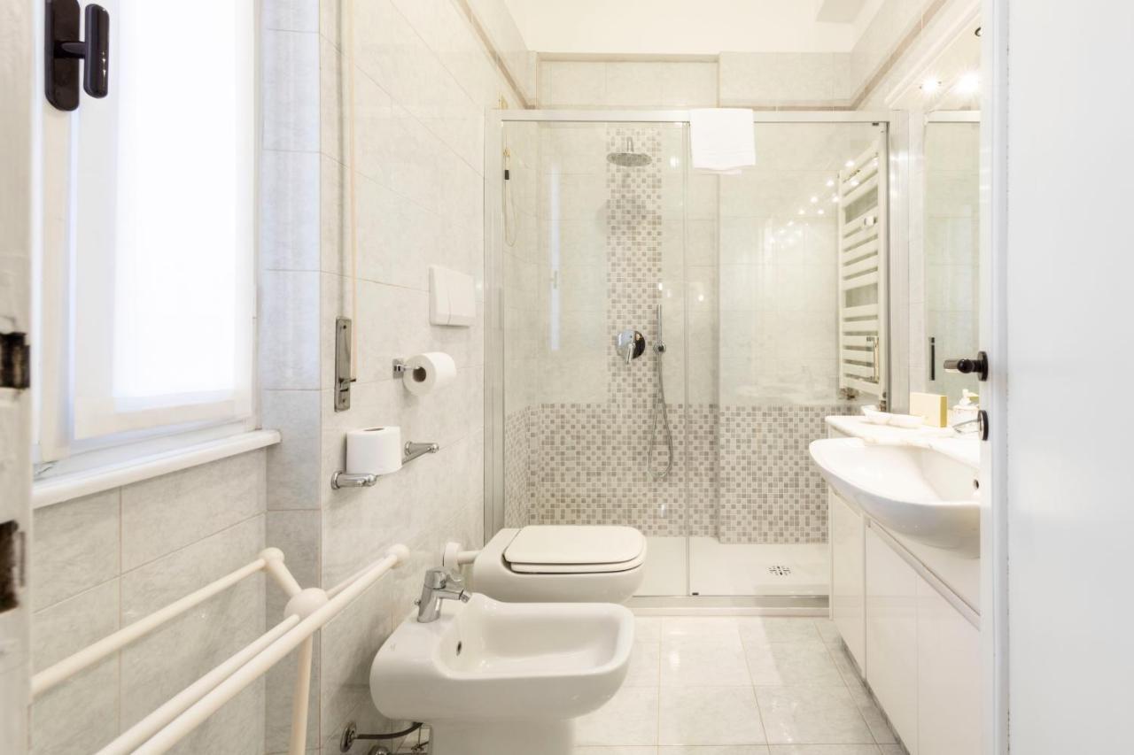 Residenza Astra Apartment Verona Luaran gambar